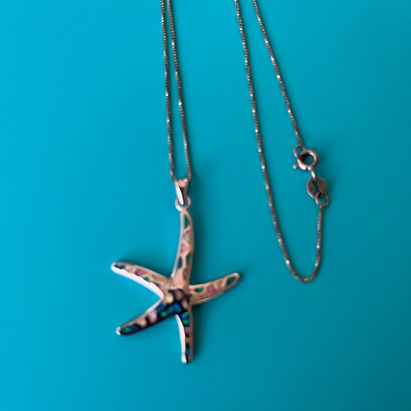 Starfish necklace - Picture 3 of 9